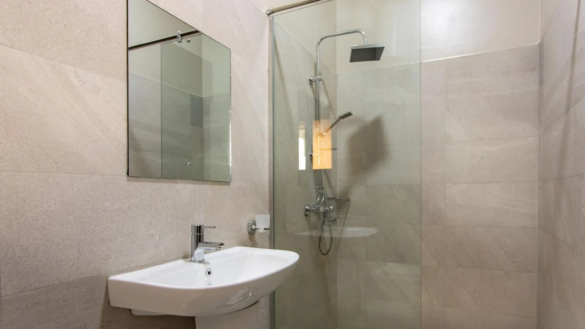 Natra Apartments Entebbe